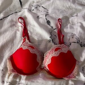 Victoria's Secret Red Dream Angels Push-Up Bra
